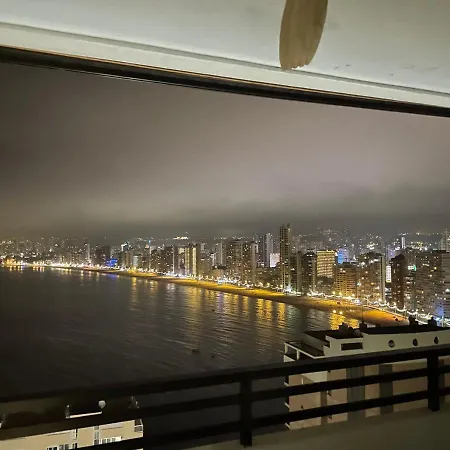 Blue Marin Benidorm Appartement Buitenkant foto